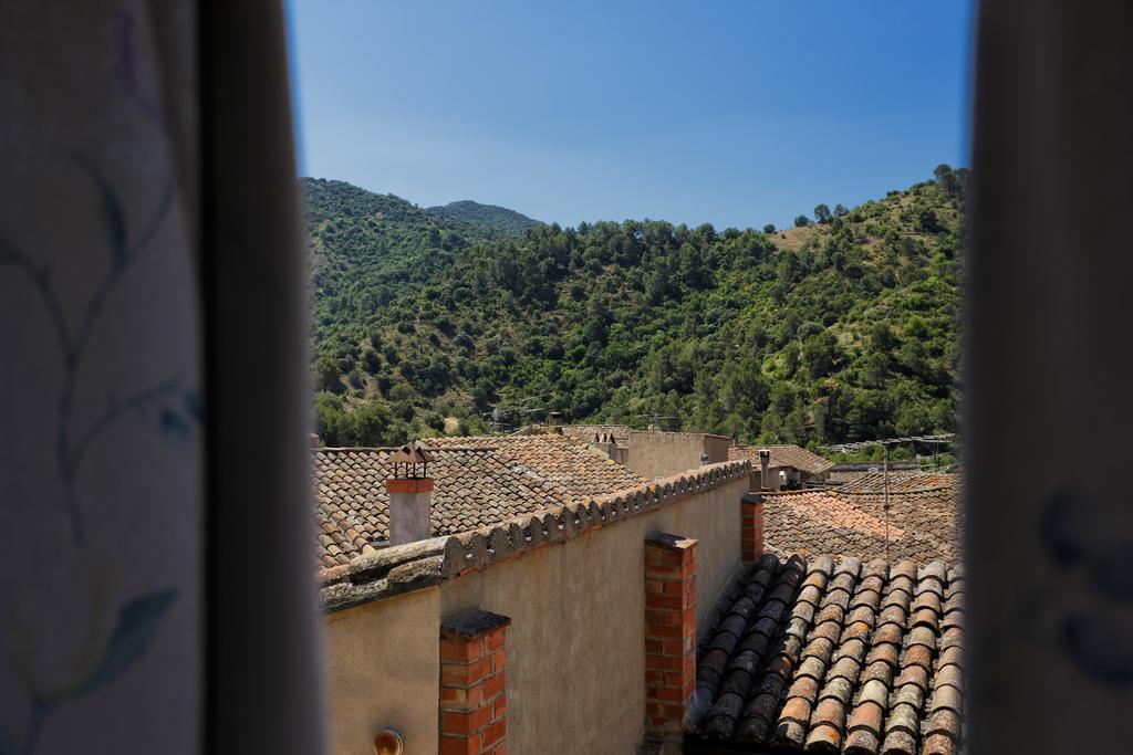 Apartaments Populetus Poboleda Экстерьер фото