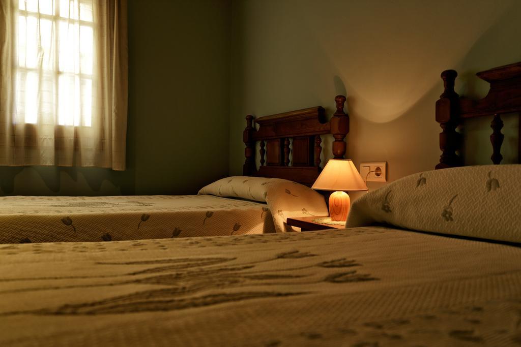 Apartaments Populetus Poboleda Экстерьер фото