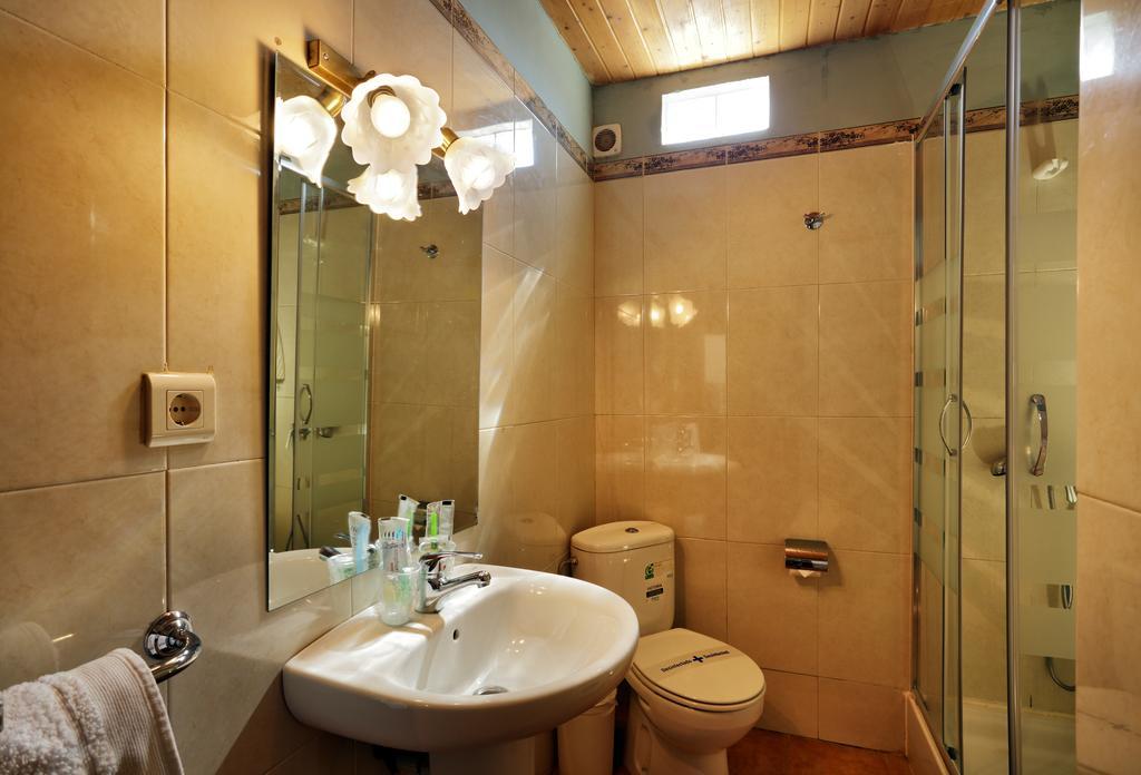 Apartaments Populetus Poboleda Экстерьер фото